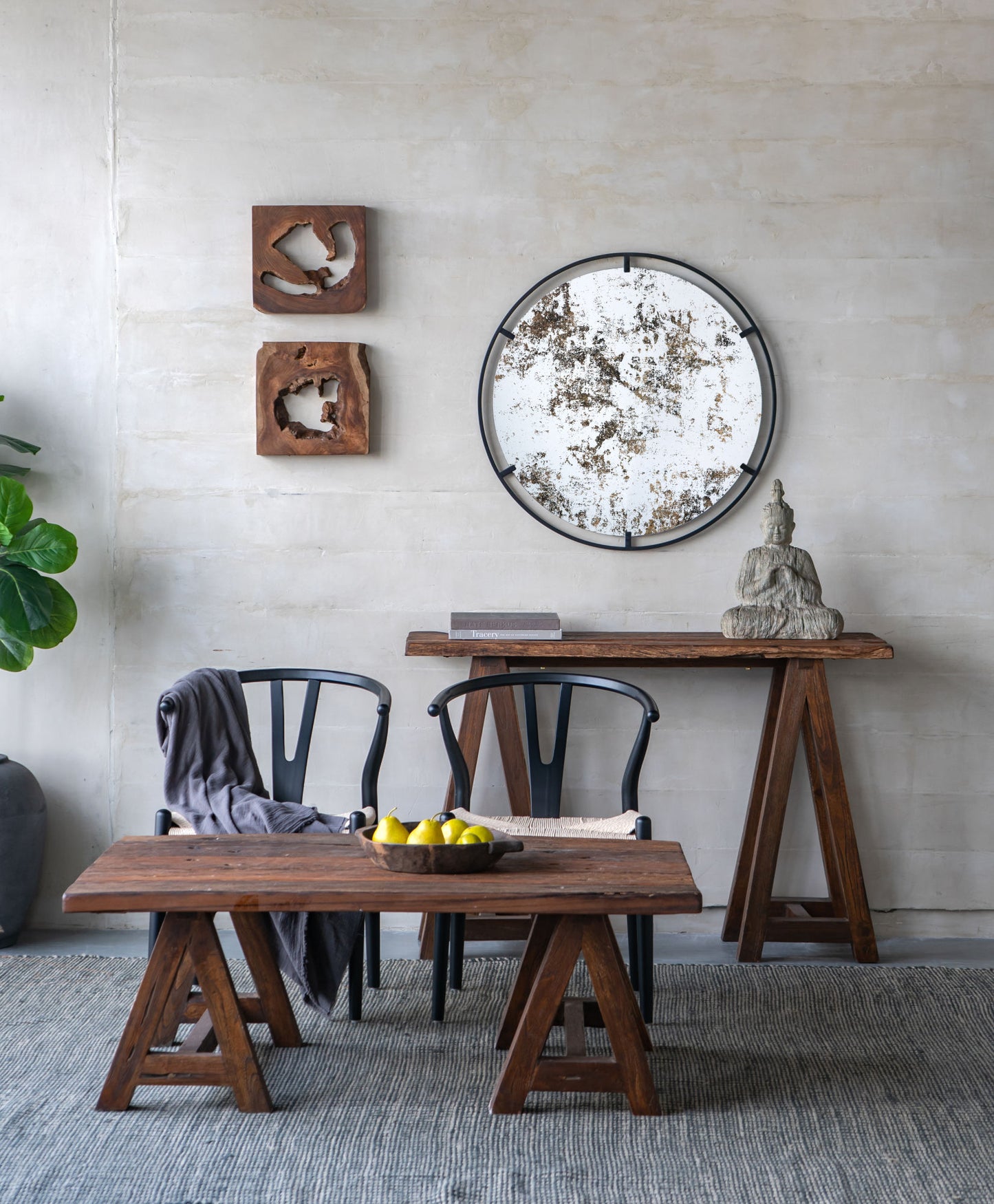 Theodor Mirror with industrial design