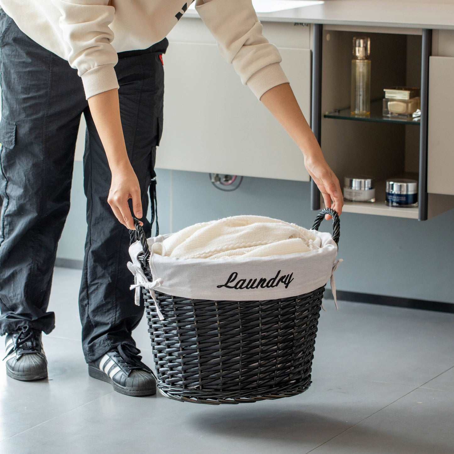 Wickerwise Handwoven Laundry Basket with Liner & Handles: Black
