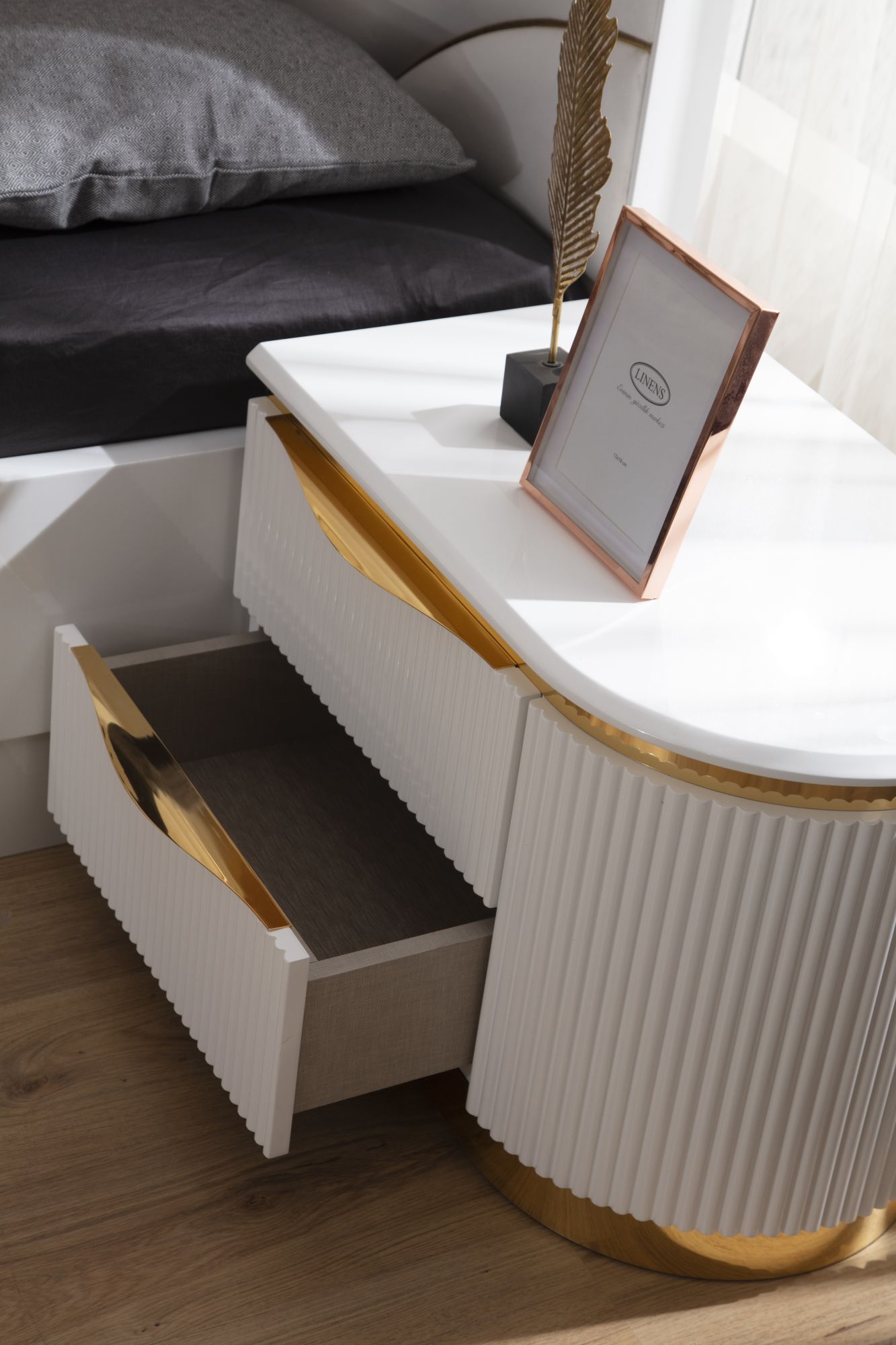 Laura Gold Detailed Right 2-Drawer Nightstand made with Wood in White