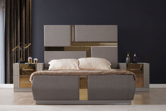 Graywood Renaissance Queen Bed with Lavish Tufted Upholstery