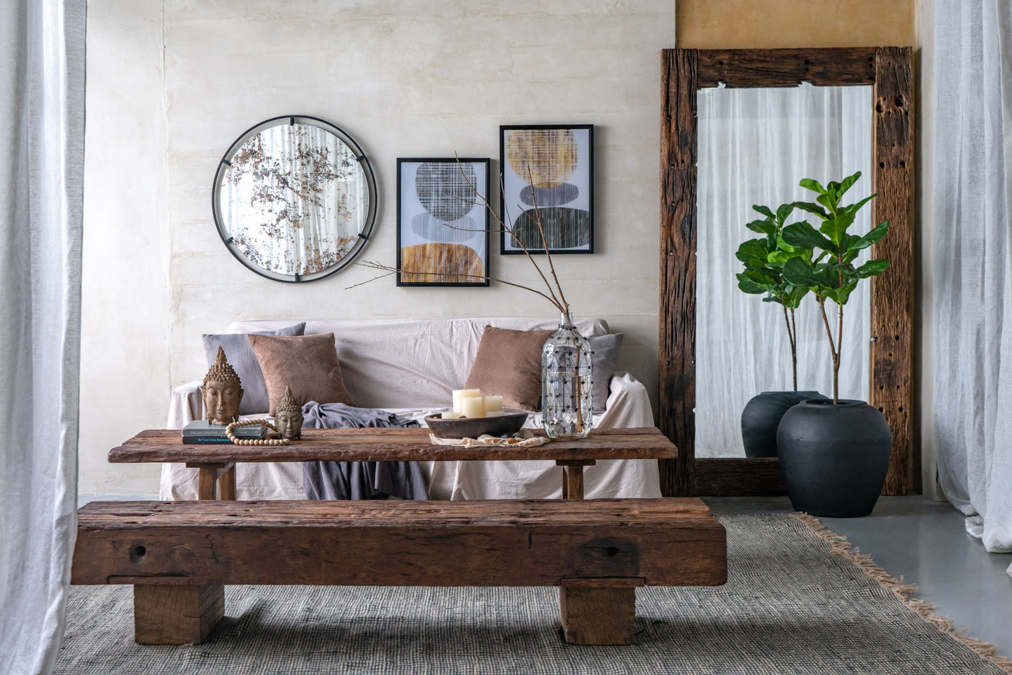 Theodor Mirror with industrial design